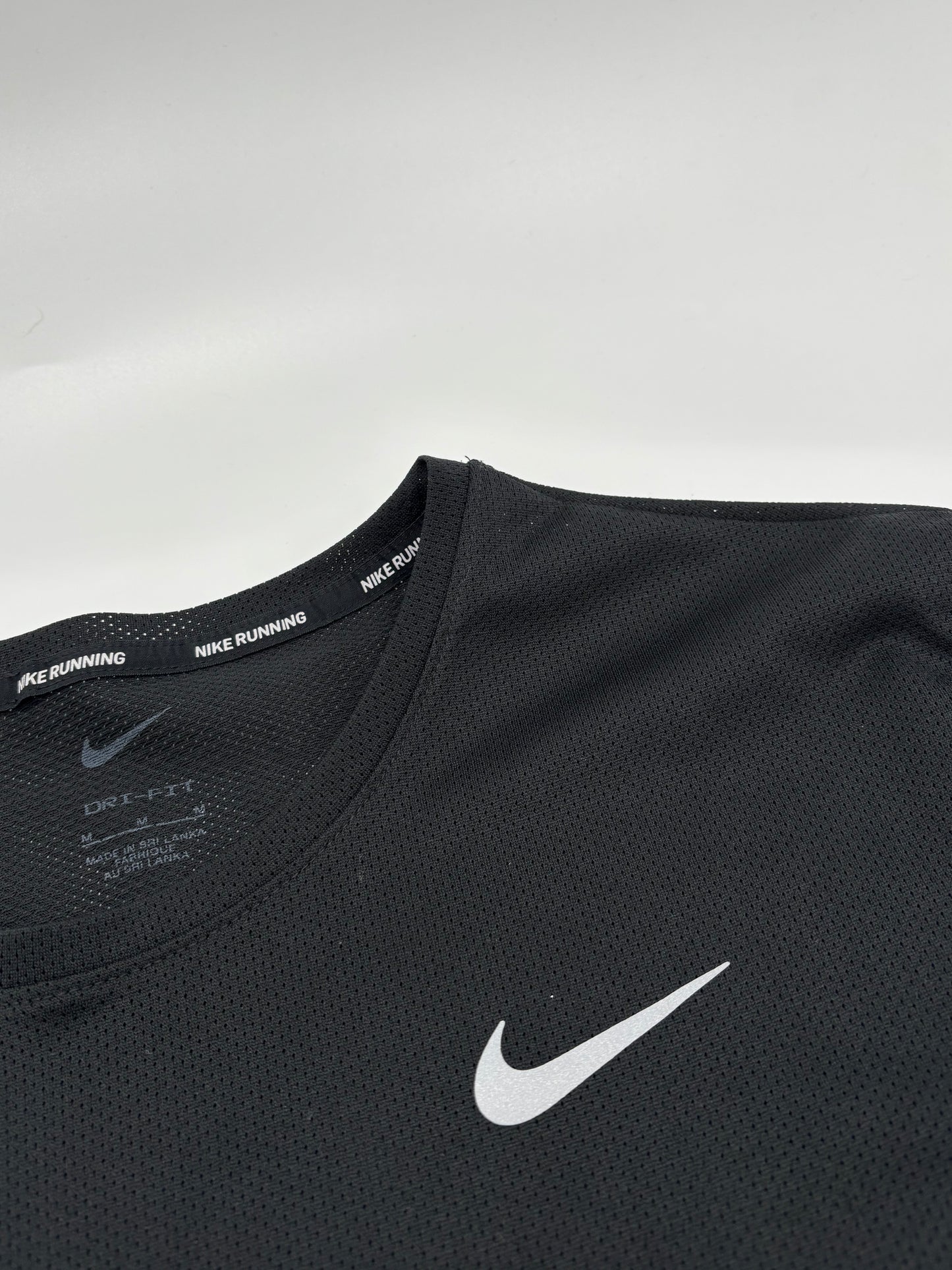 NIKE T-SHIRT