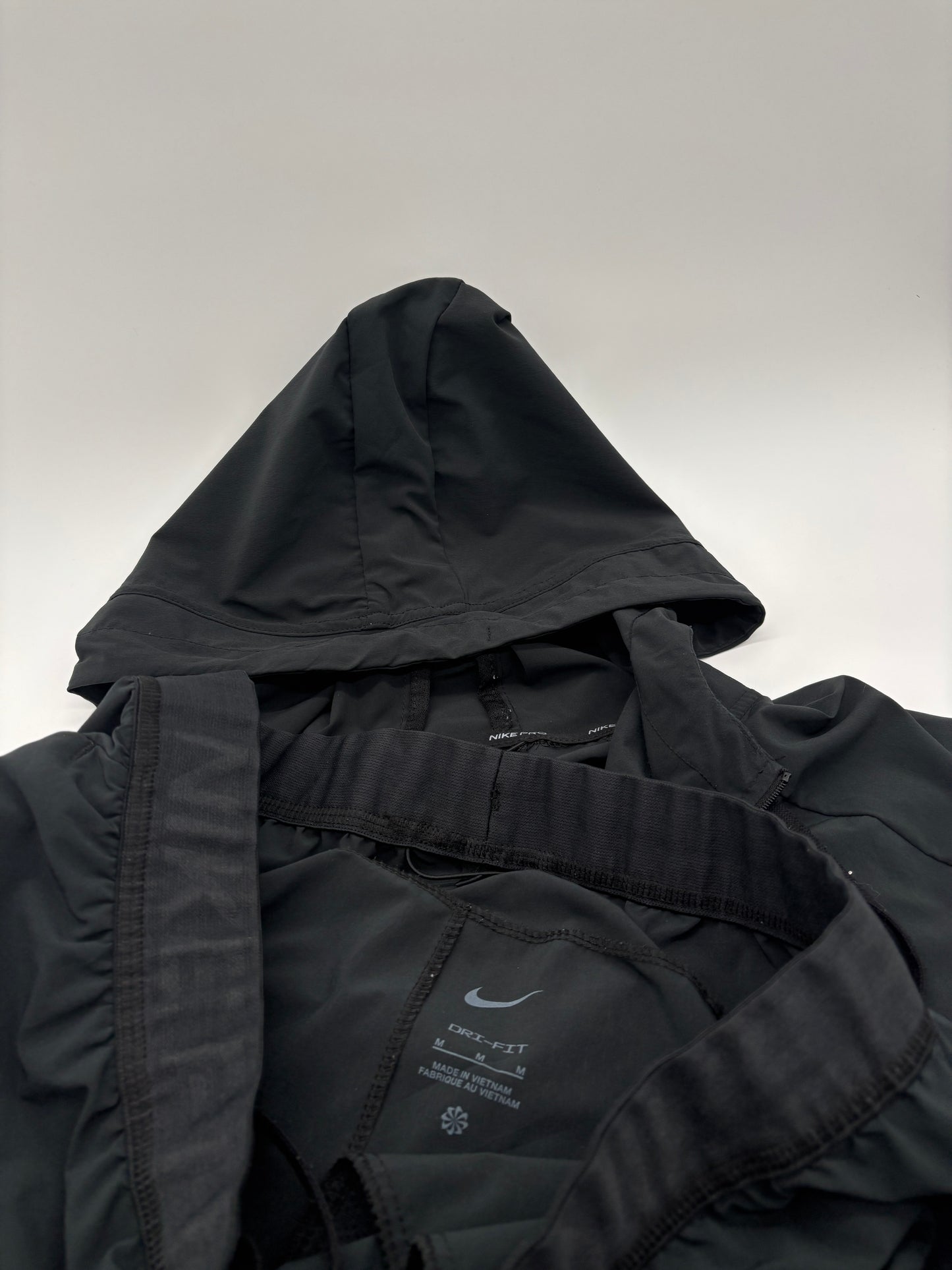 NIKE PRO TRACKSUIT
