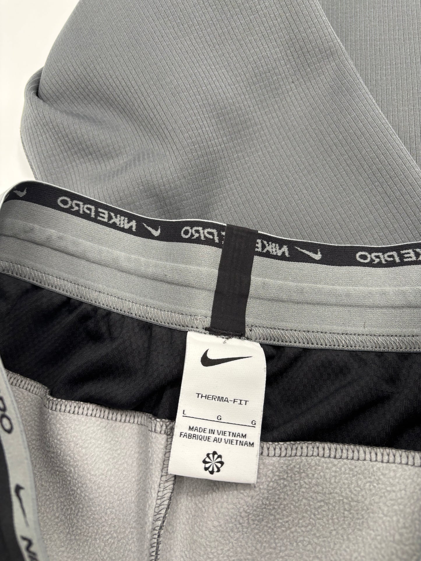 NIKE THERMA TRACKSUIT