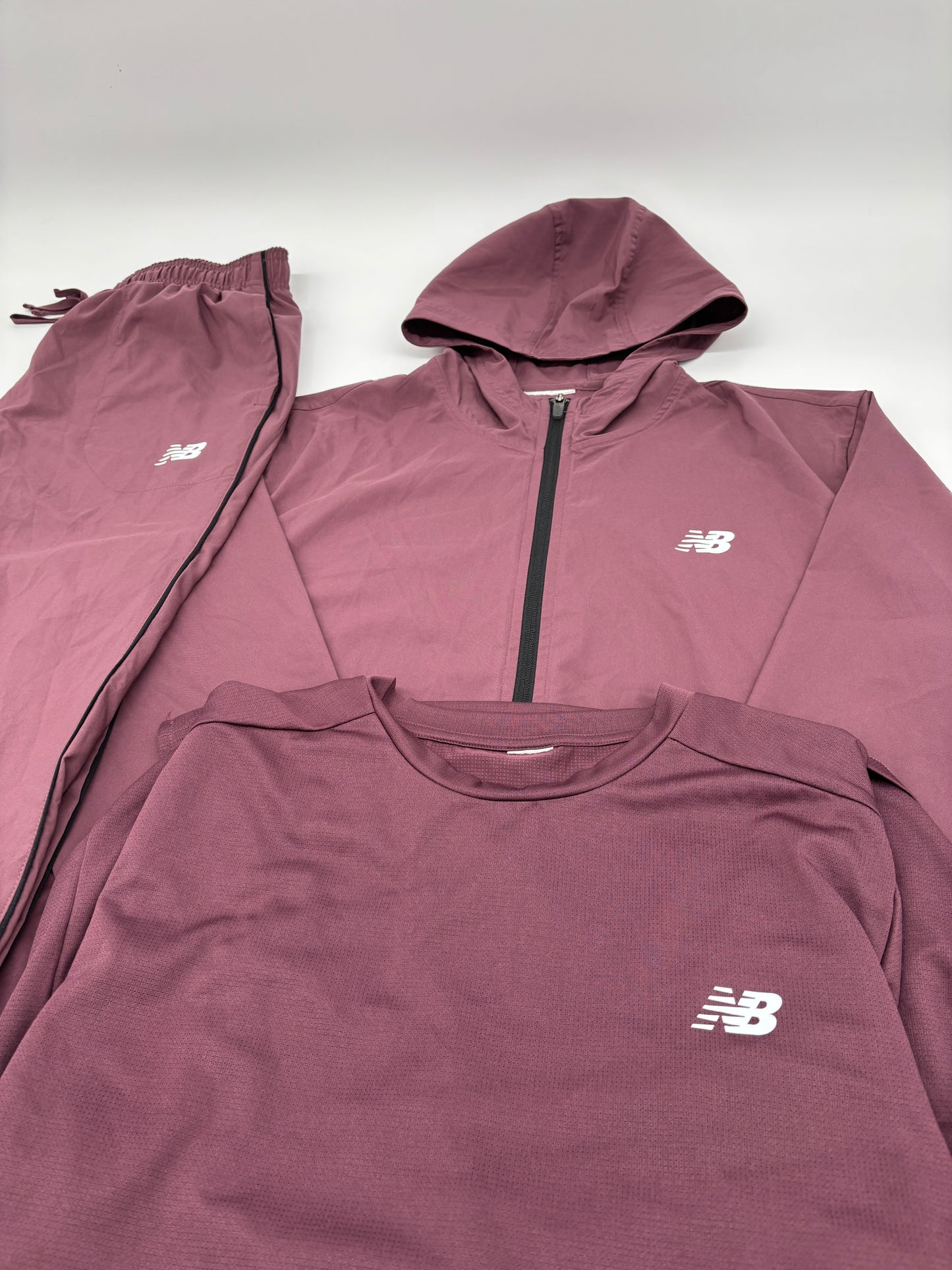 NEW BALANCE SET