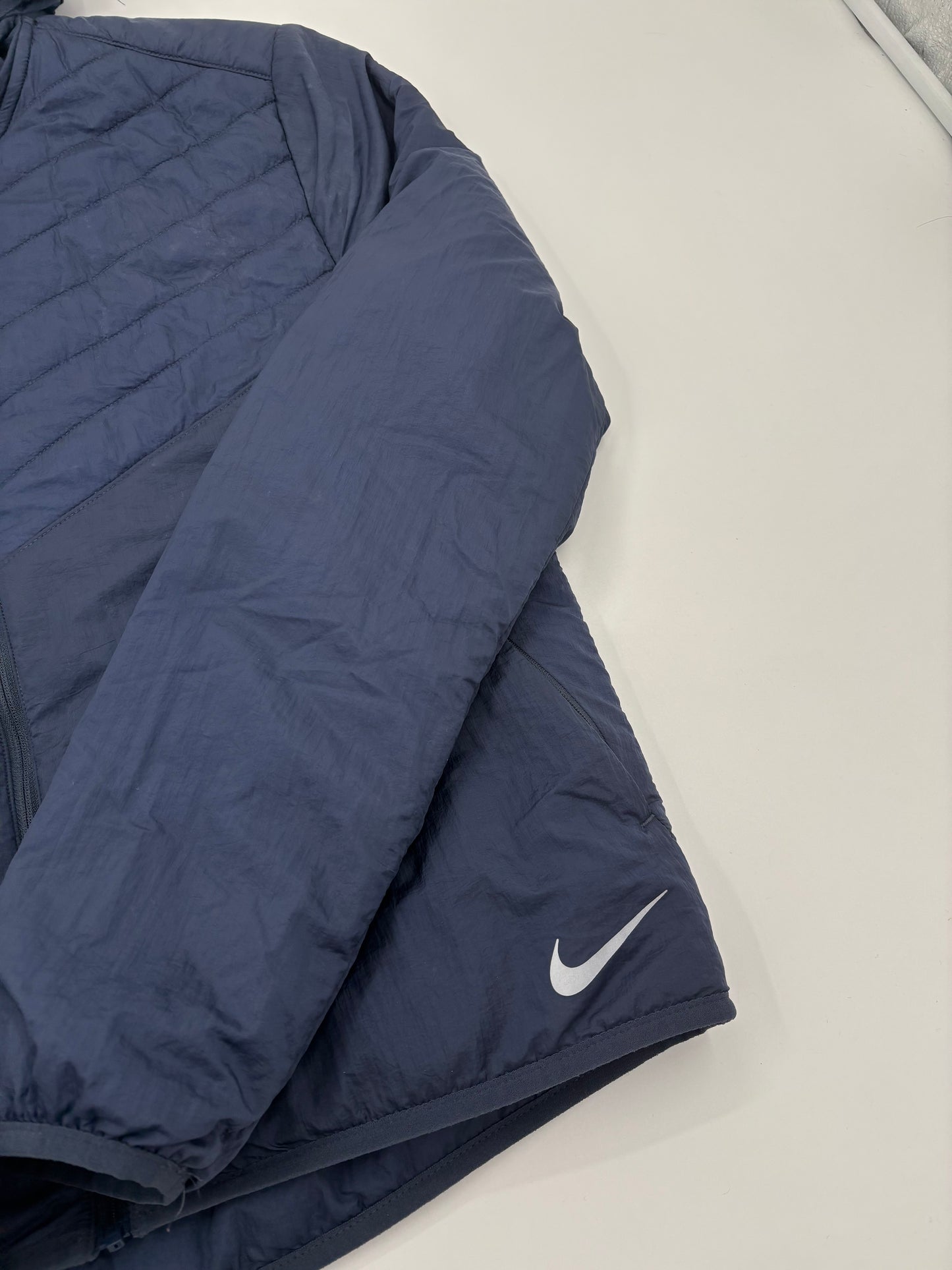 NIKE AEROLAYER JACKET