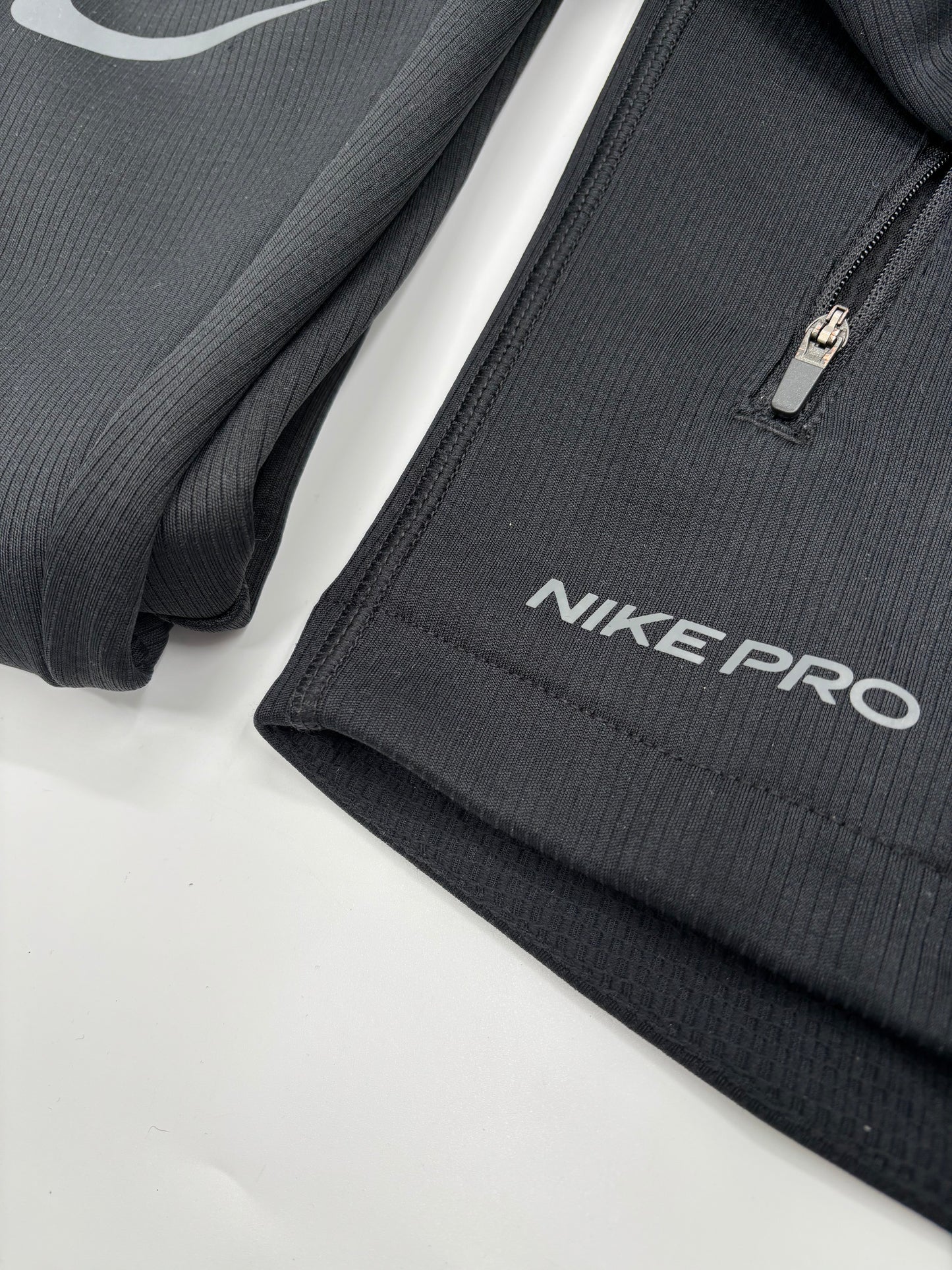 NIKE THERMA TRACKSUIT