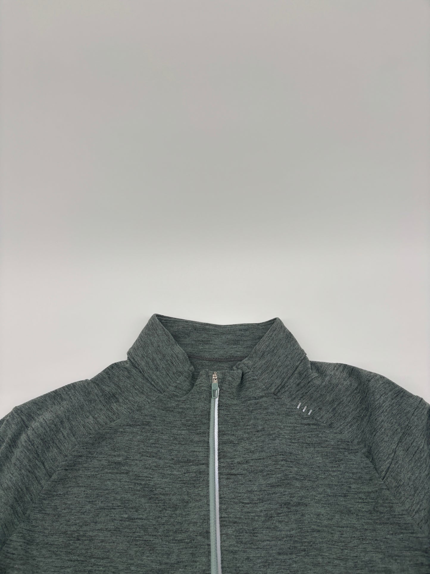 LULULEMON HALF ZIP