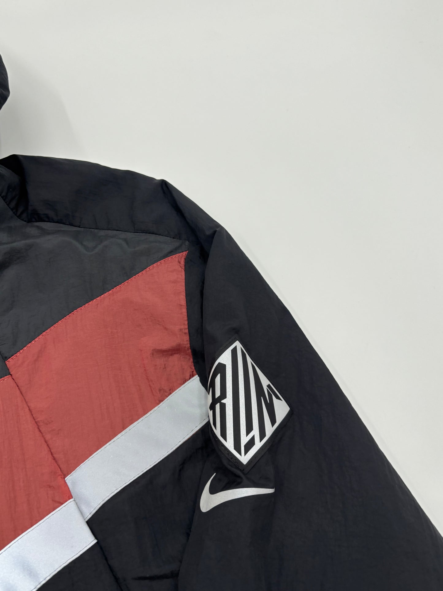 NIKE WILDRUN JACKET