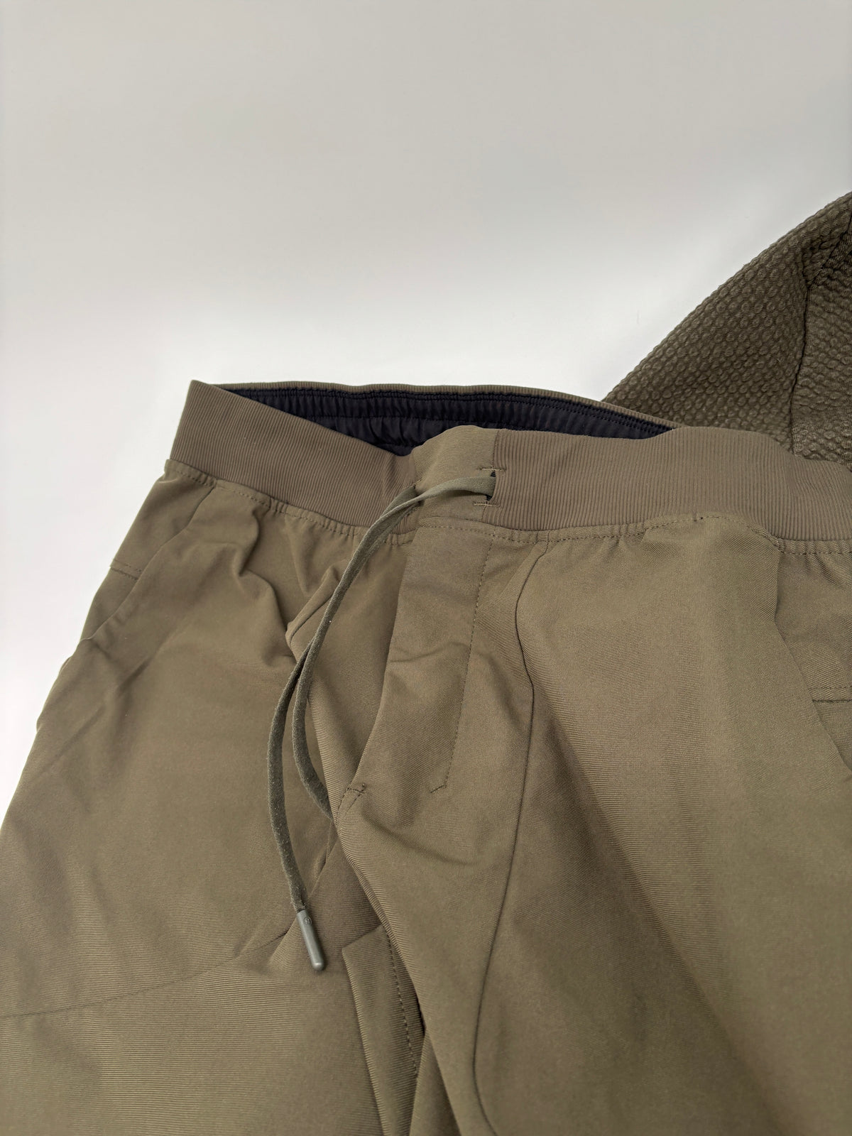 LULULEMON TRACKSUIT