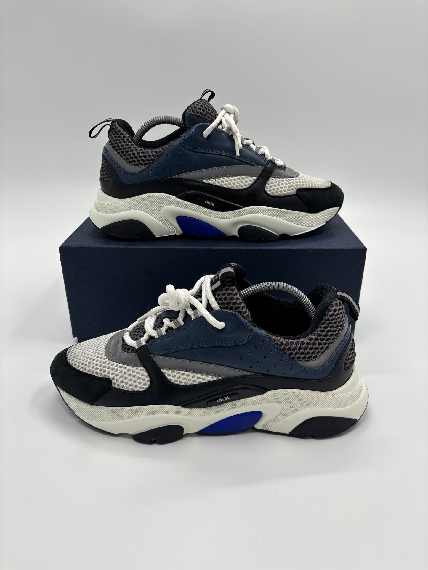 DIOR B22 NAVY WHITE BLACK TRAINER