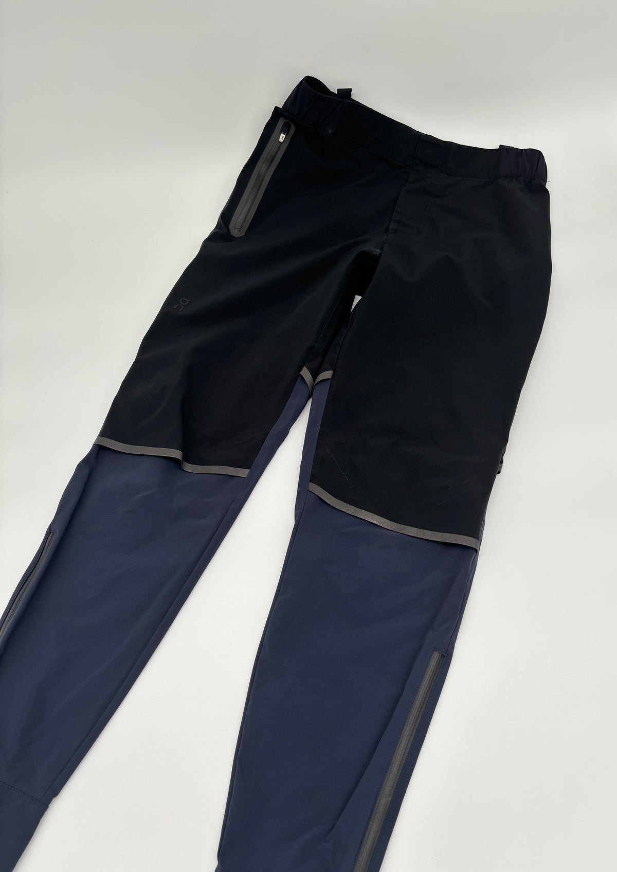 ON RUNNING PANTS