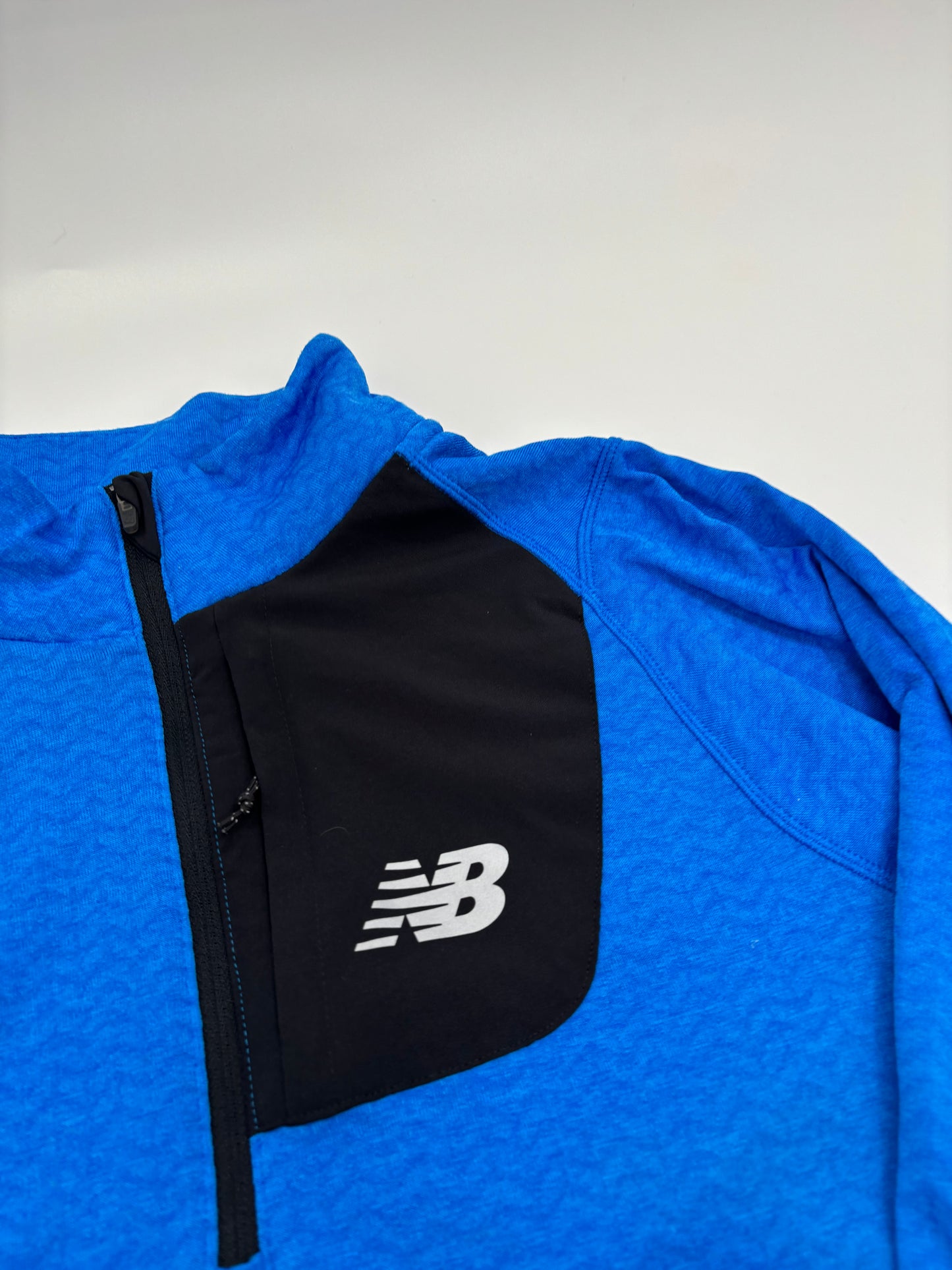NEW BALANCE HALF ZIP