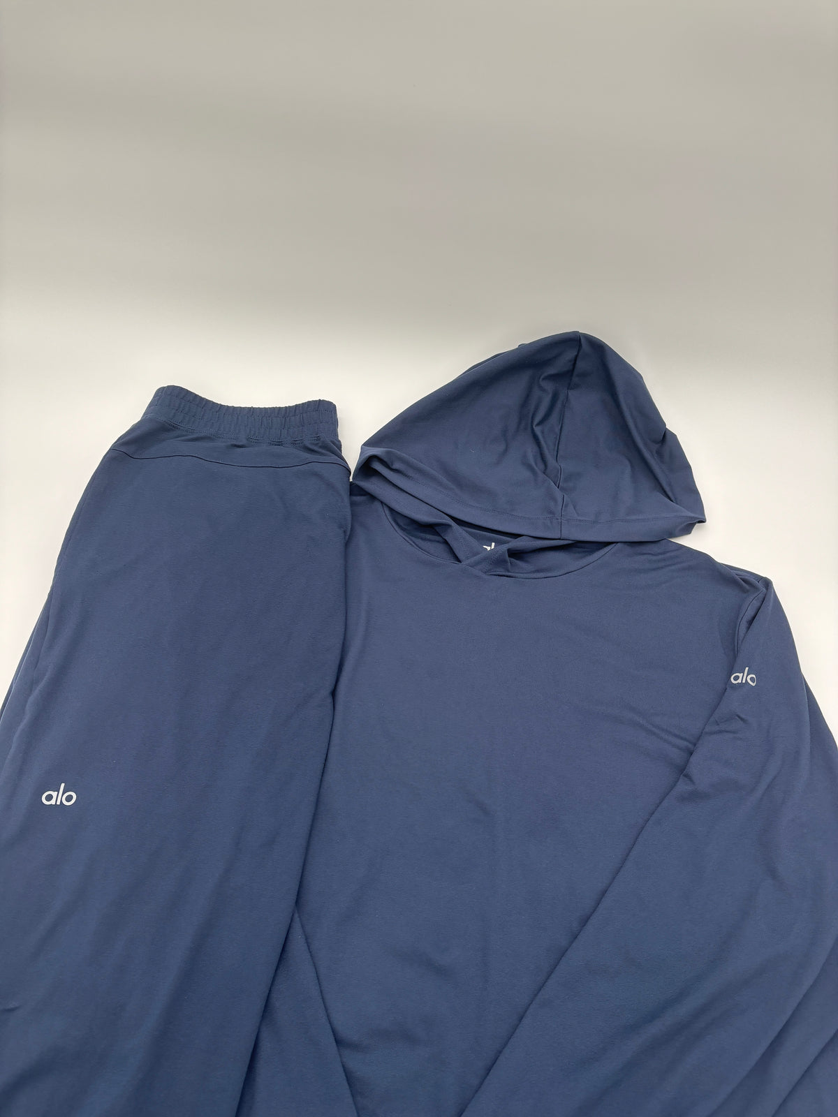 ALO TRACKSUIT