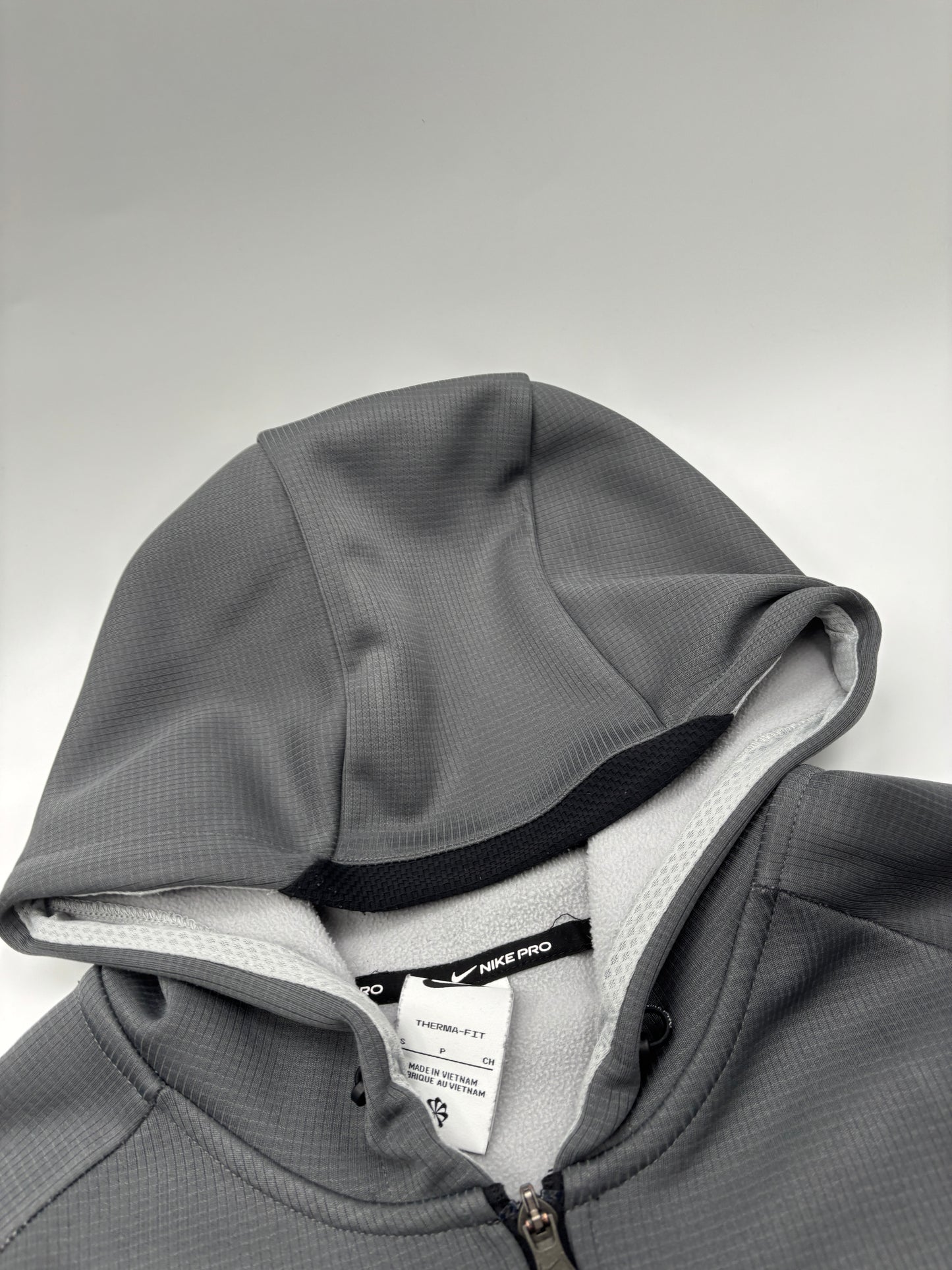 NIKE THERMA TRACKSUIT