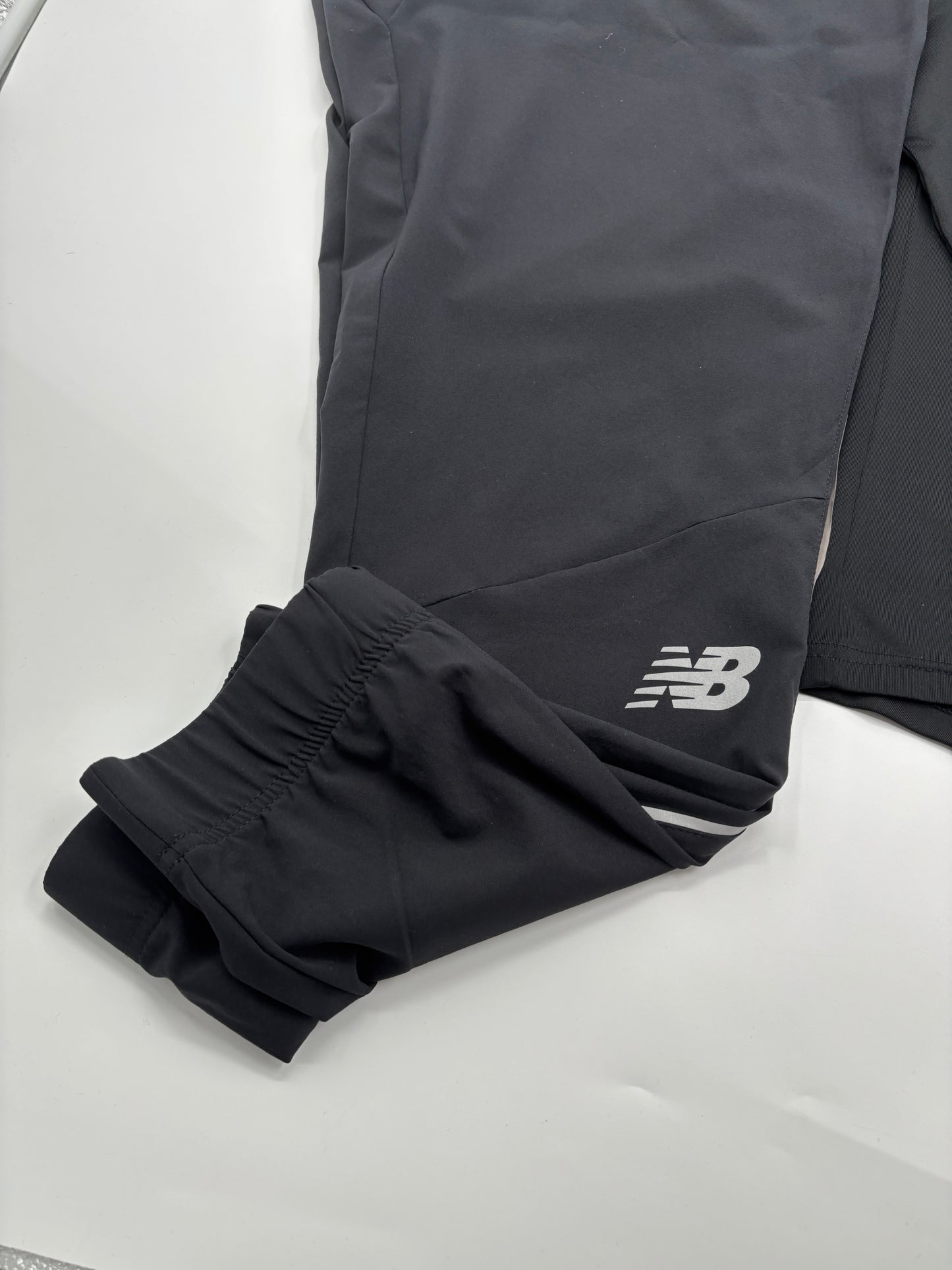 NEW BALANCE TRACKSUIT