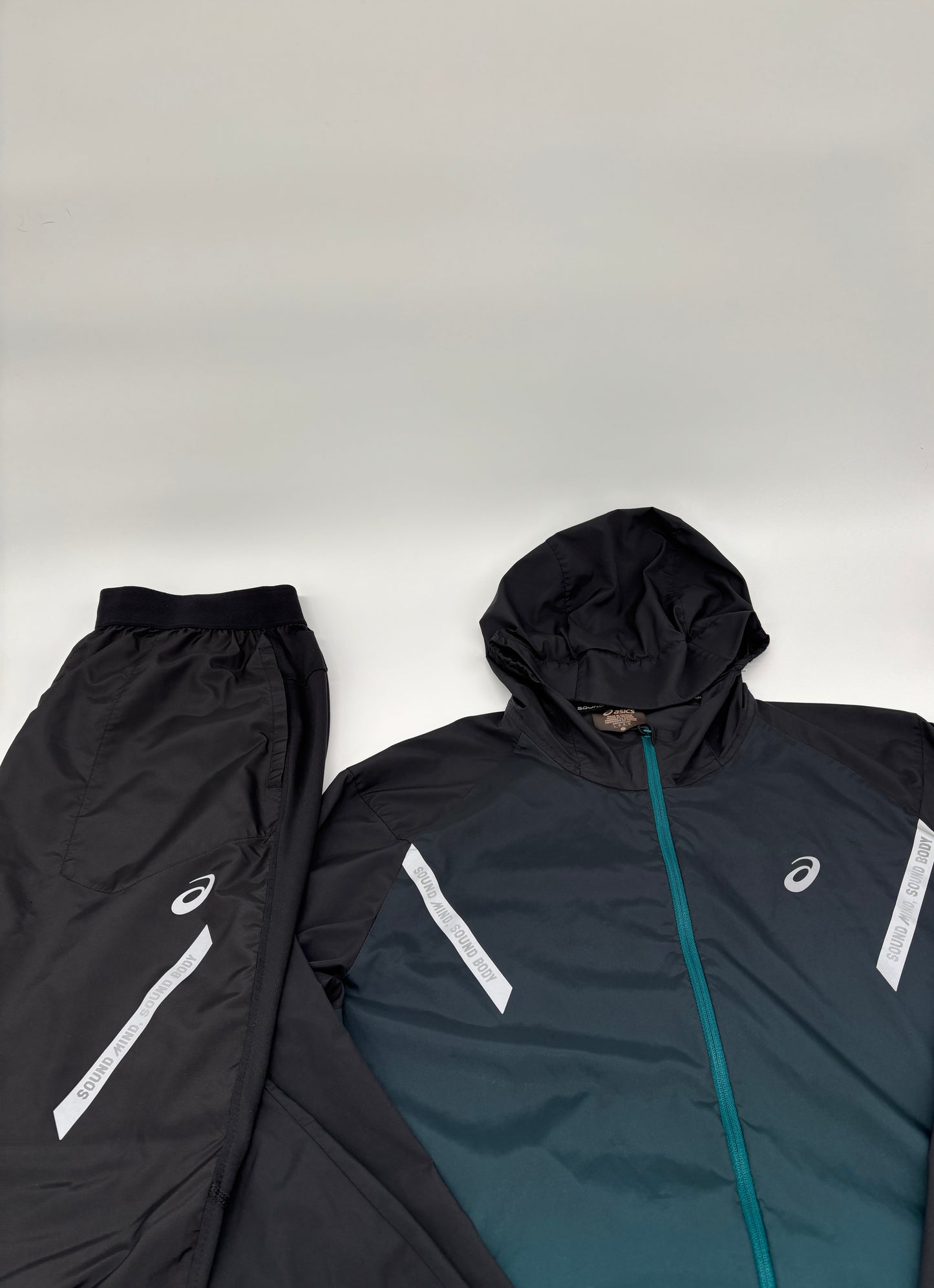 ASICS LITESHOW TRACKSUIT