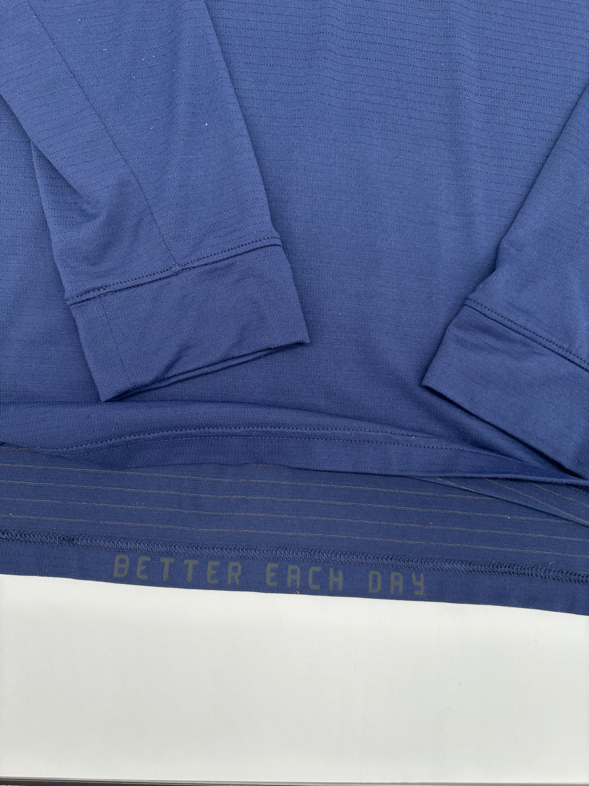 LULULEMON LONG SLEEVED TOP