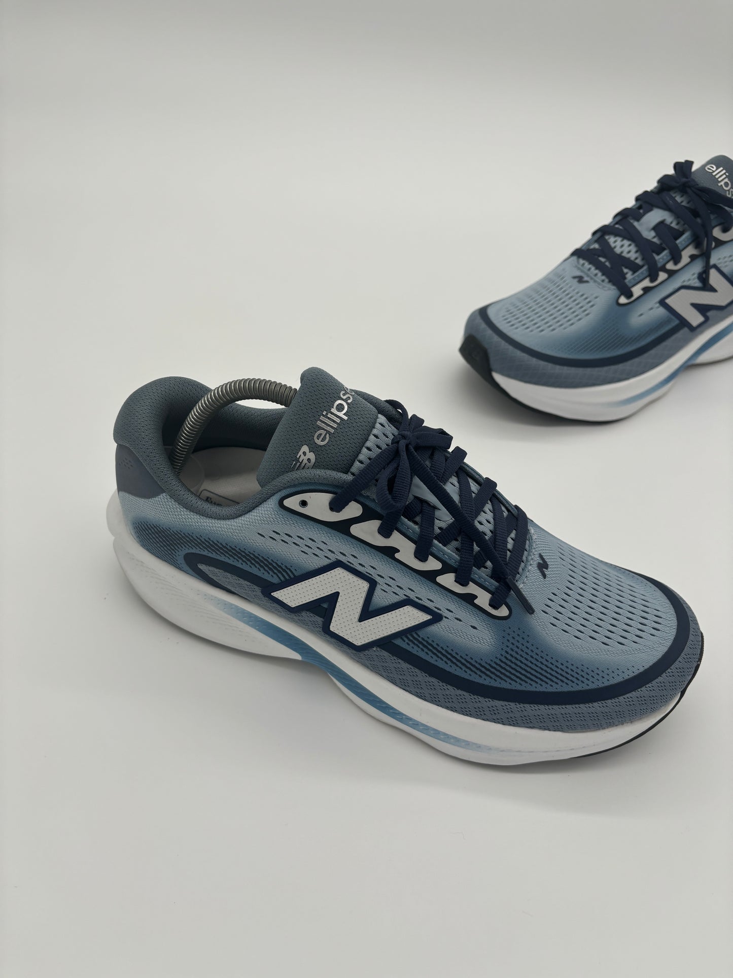 NEW BALANCE TRAINERS