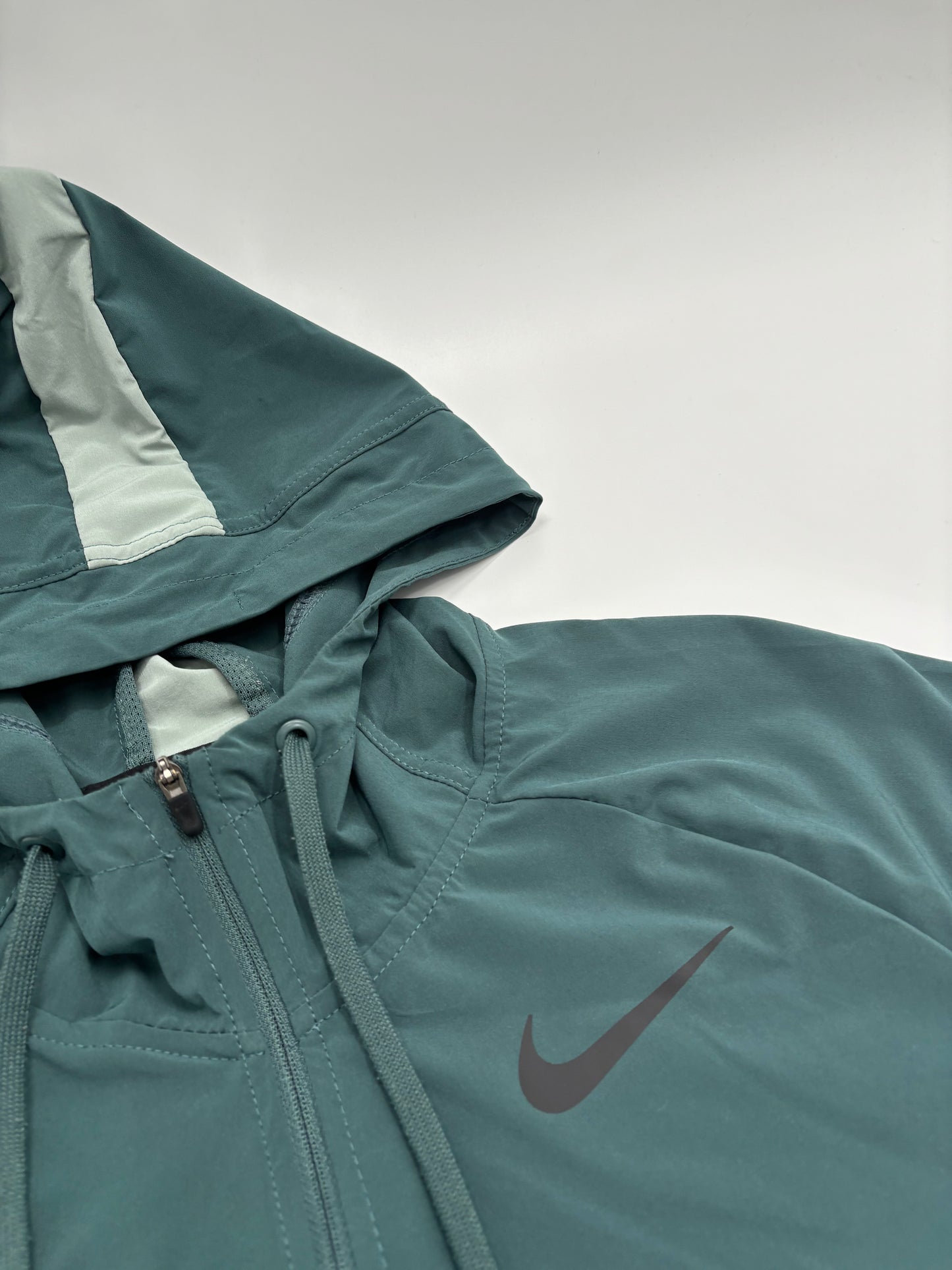 NIKE PRO TRACKSUIT