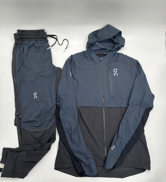 ON RUNNING TRACKSUIT