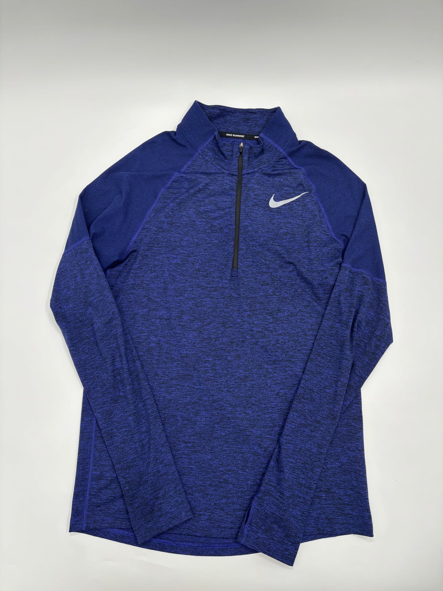 NIKE HALF ZIP