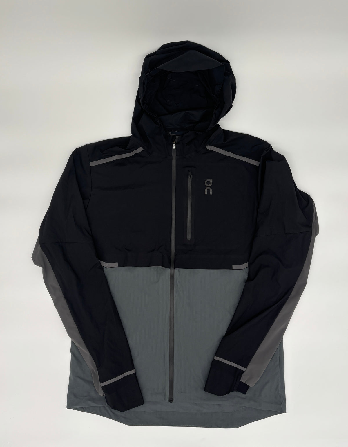 ON RUNNING JACKET