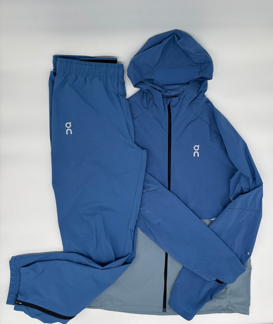 ON RUNNING TRACKSUIT