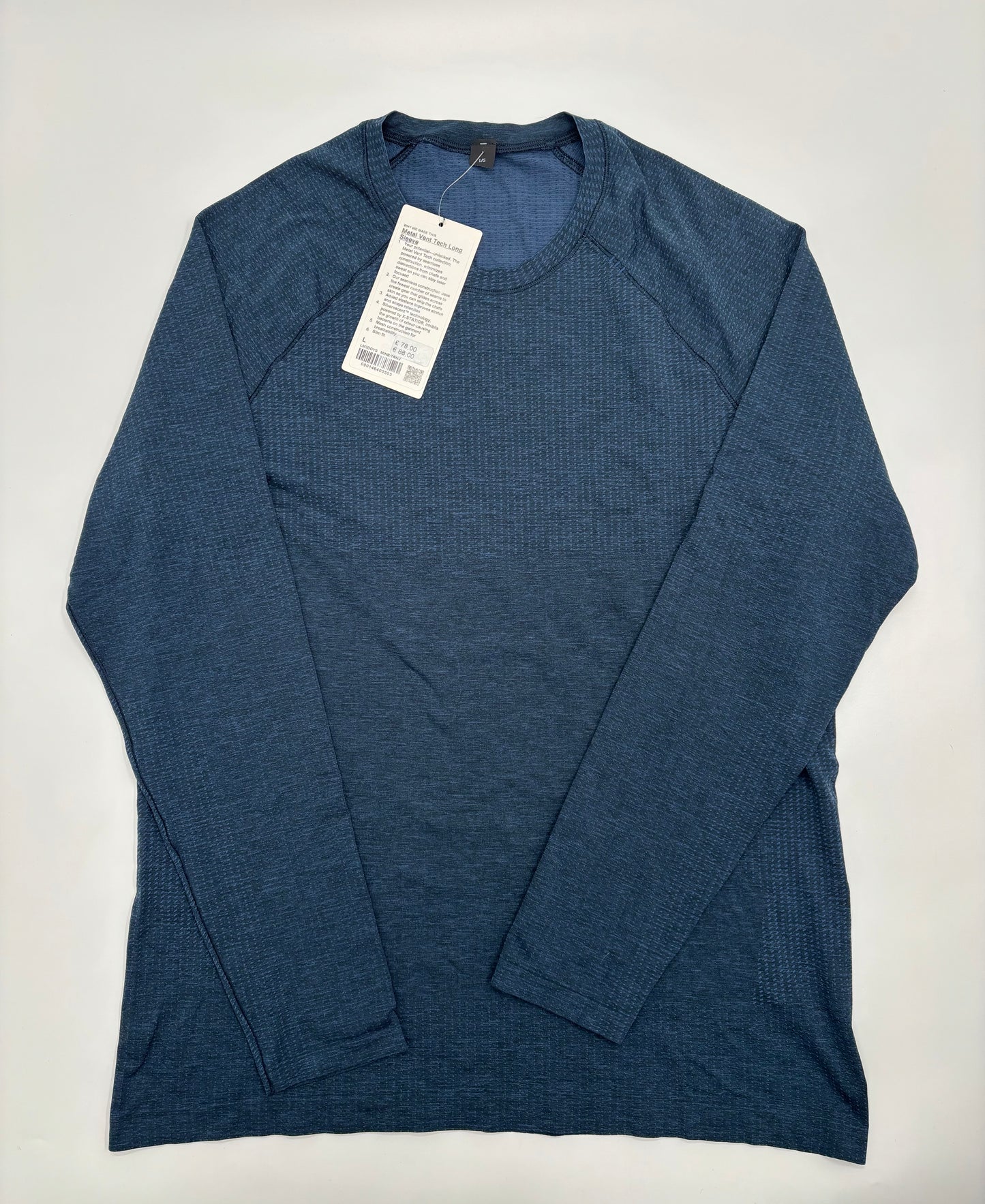 LULULEMON LONG SLEEVED SHIRT