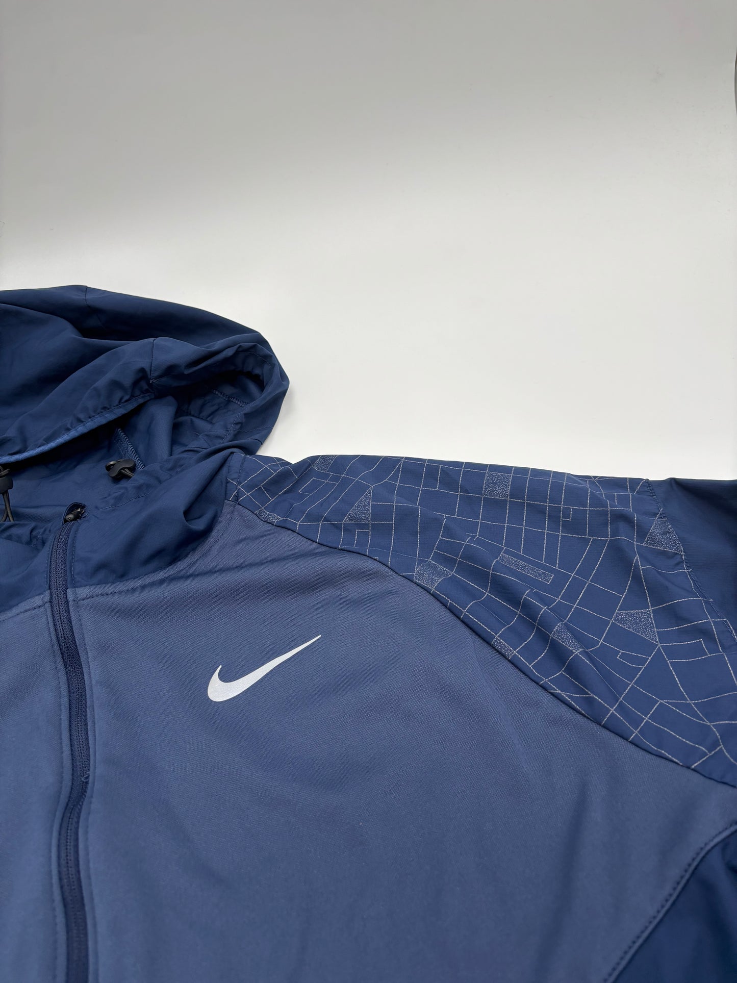 NIKE JACKET