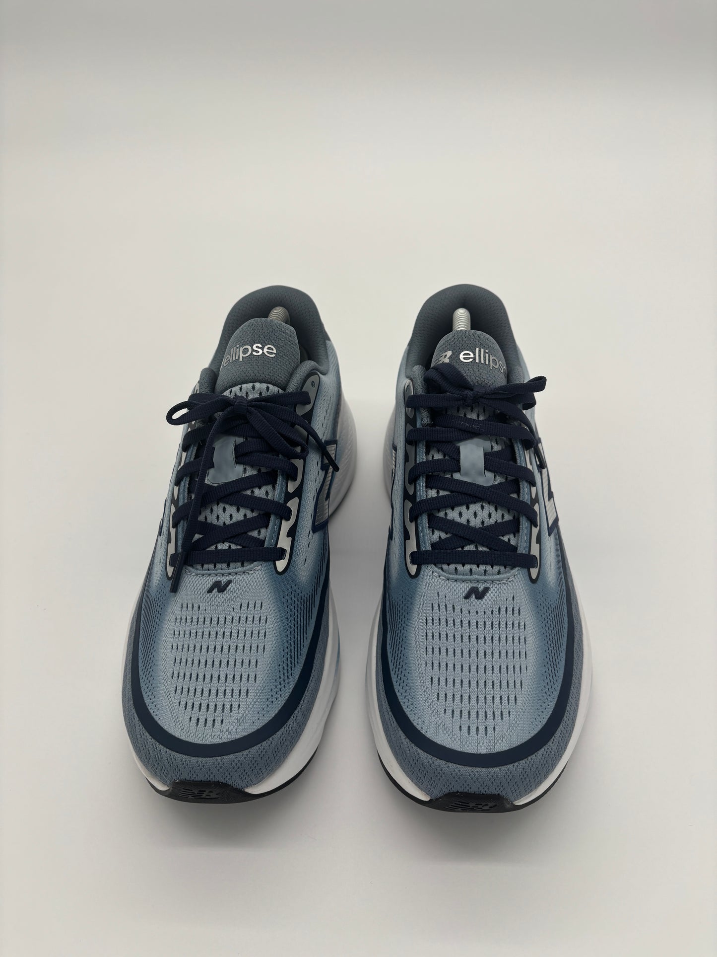 NEW BALANCE TRAINERS