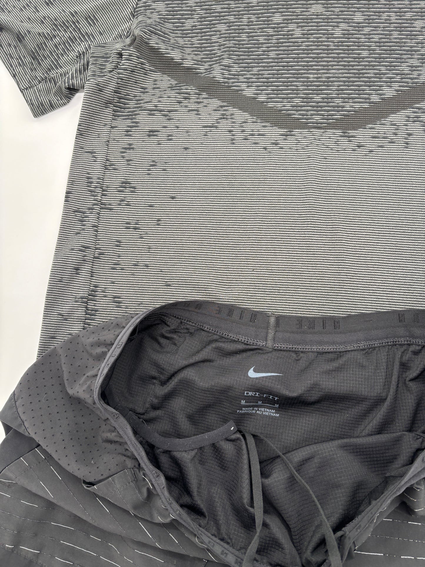 NIKE RUNNING DIVISION SET