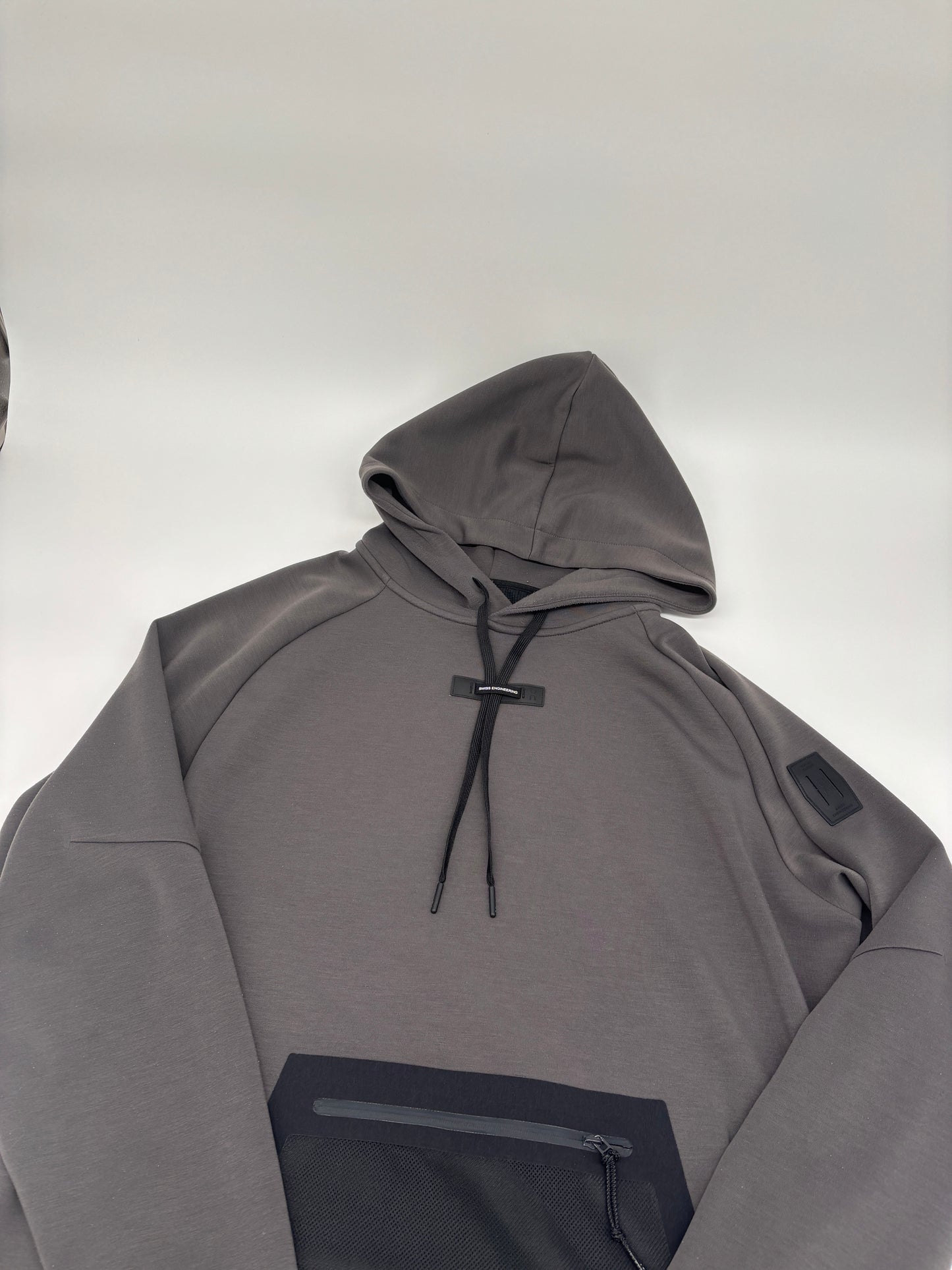 ON RUNNING HOODIE