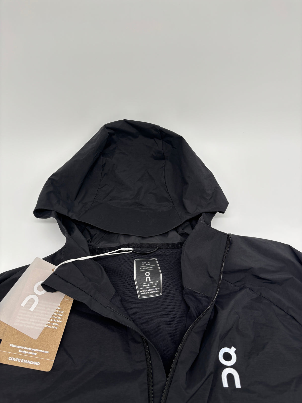 ON RUNNING CORE JACKET