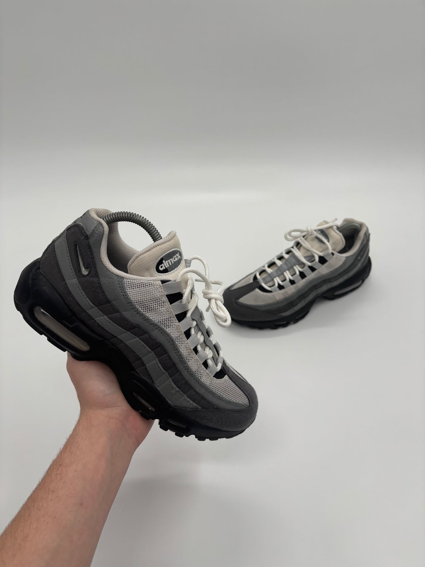 AIR MAX 95 GREY JEWELS