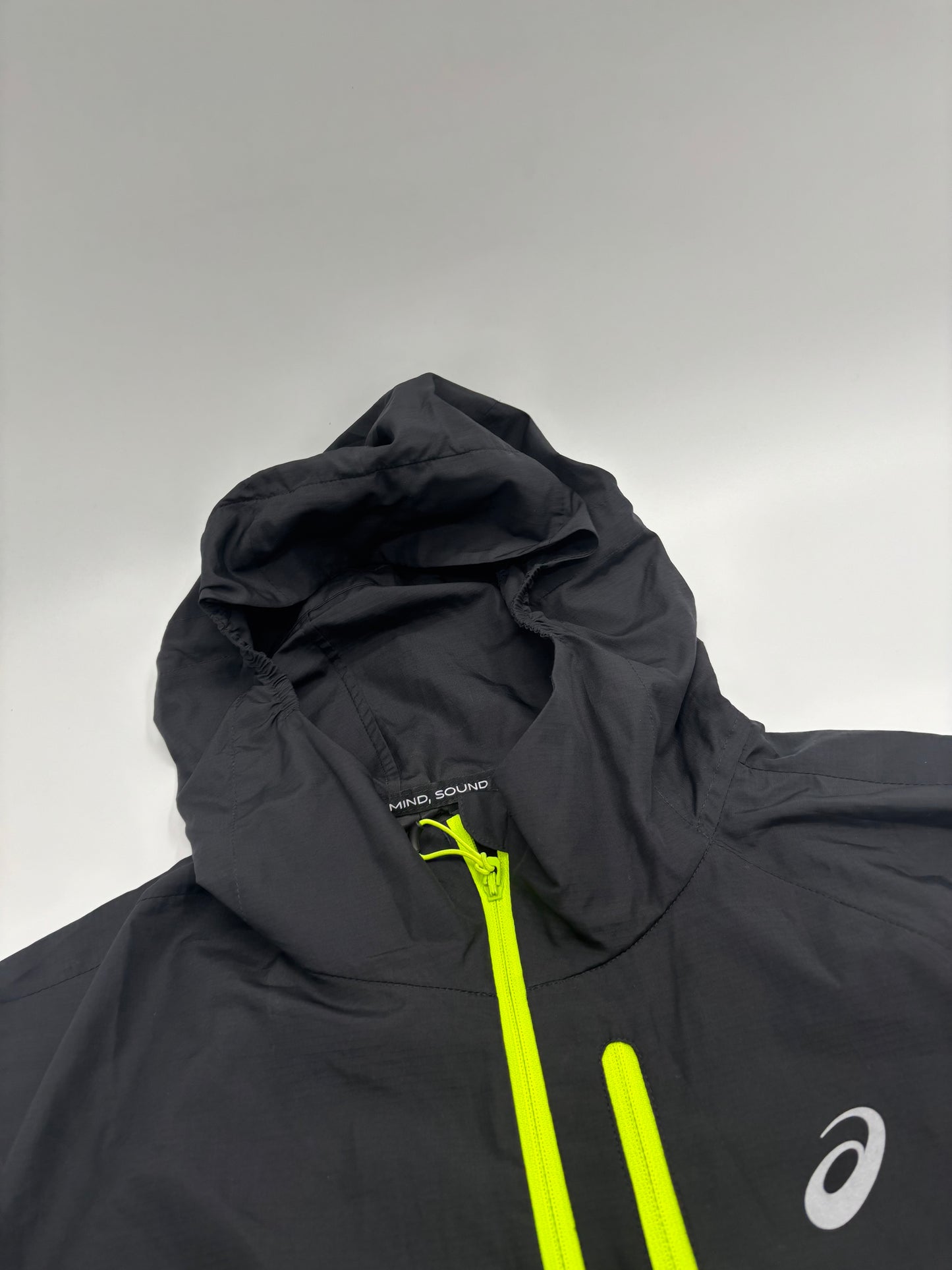 ASICS FUJITRAIL JACKET