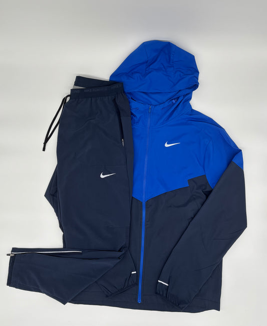NIKE TRACKSUIT