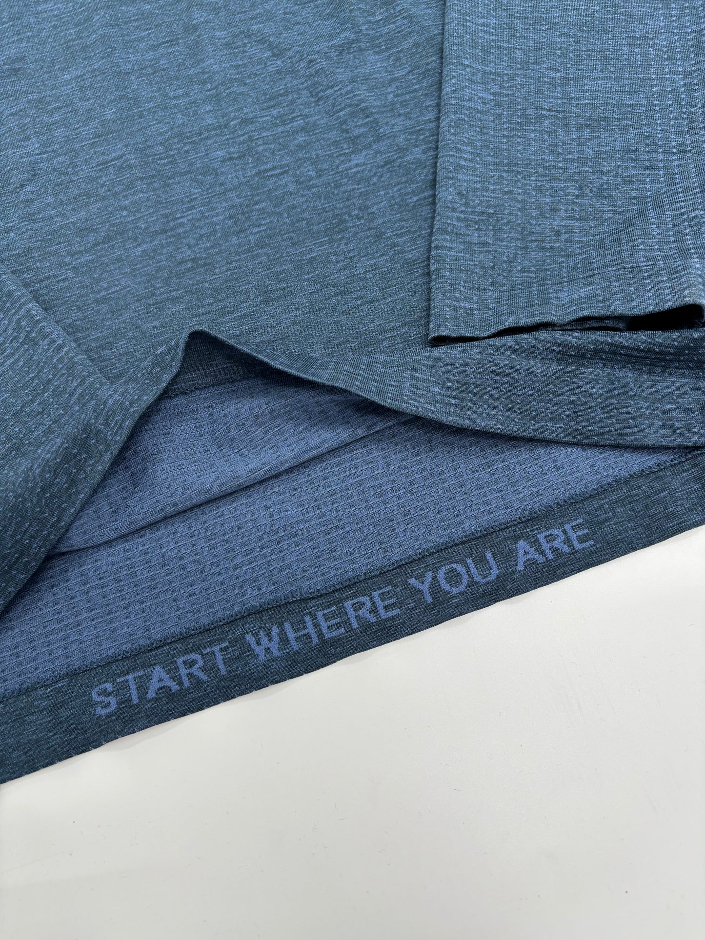 LULULEMON LONG SLEEVED TOP