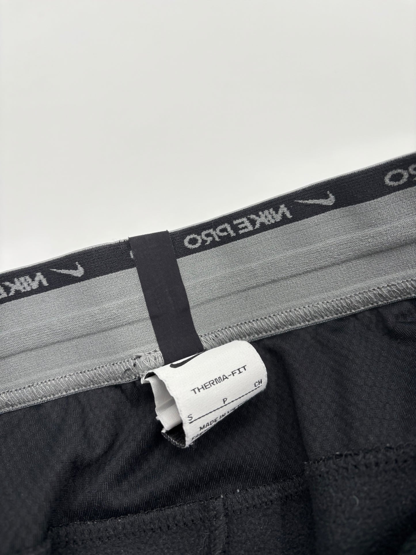 NIKE THERMA TRACKSUIT