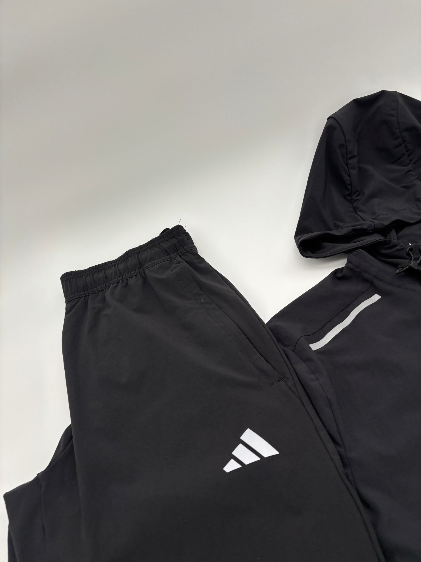 ADIDAS TRACKSUIT
