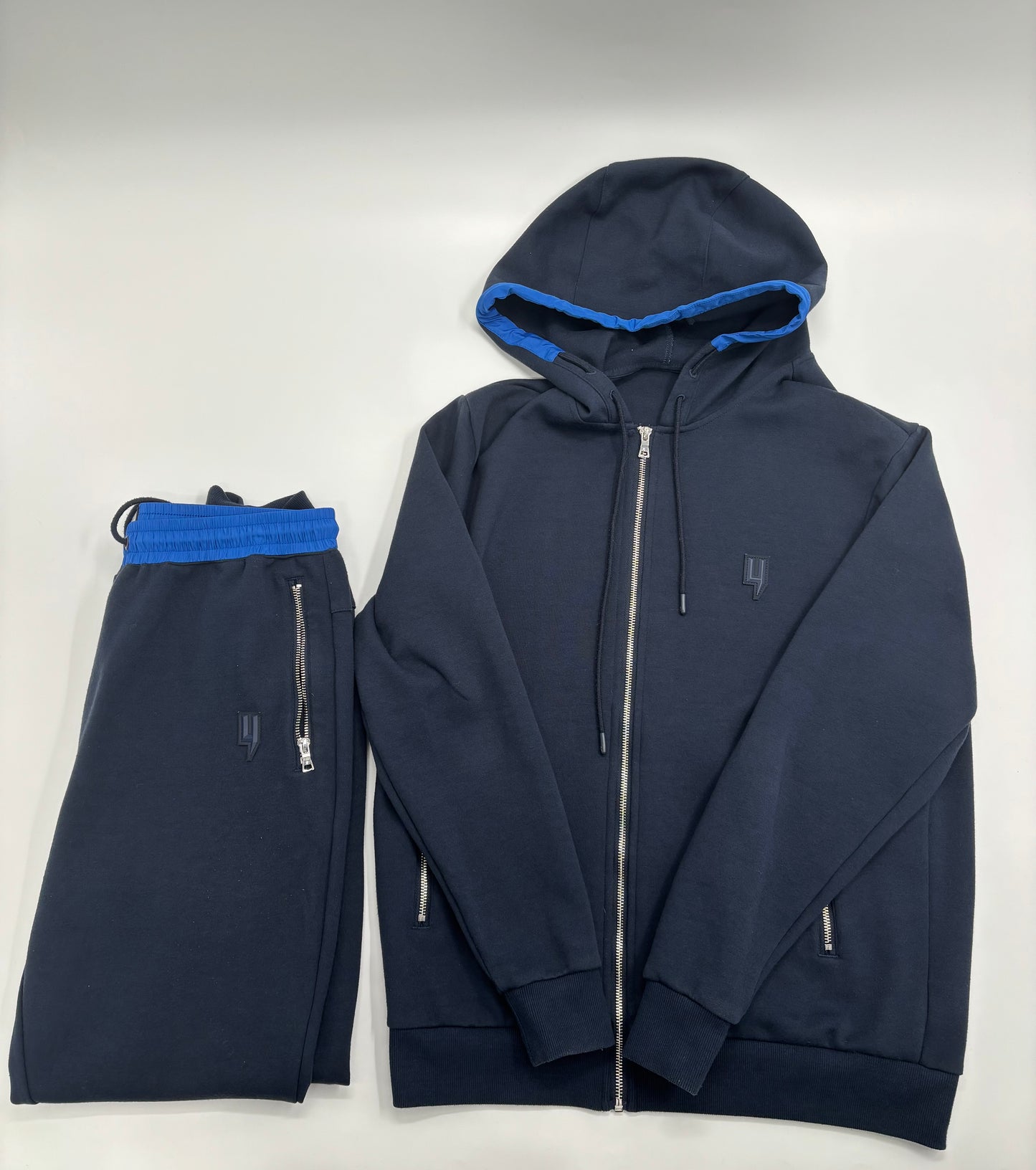 YELIR WORLD TRACKSUIT