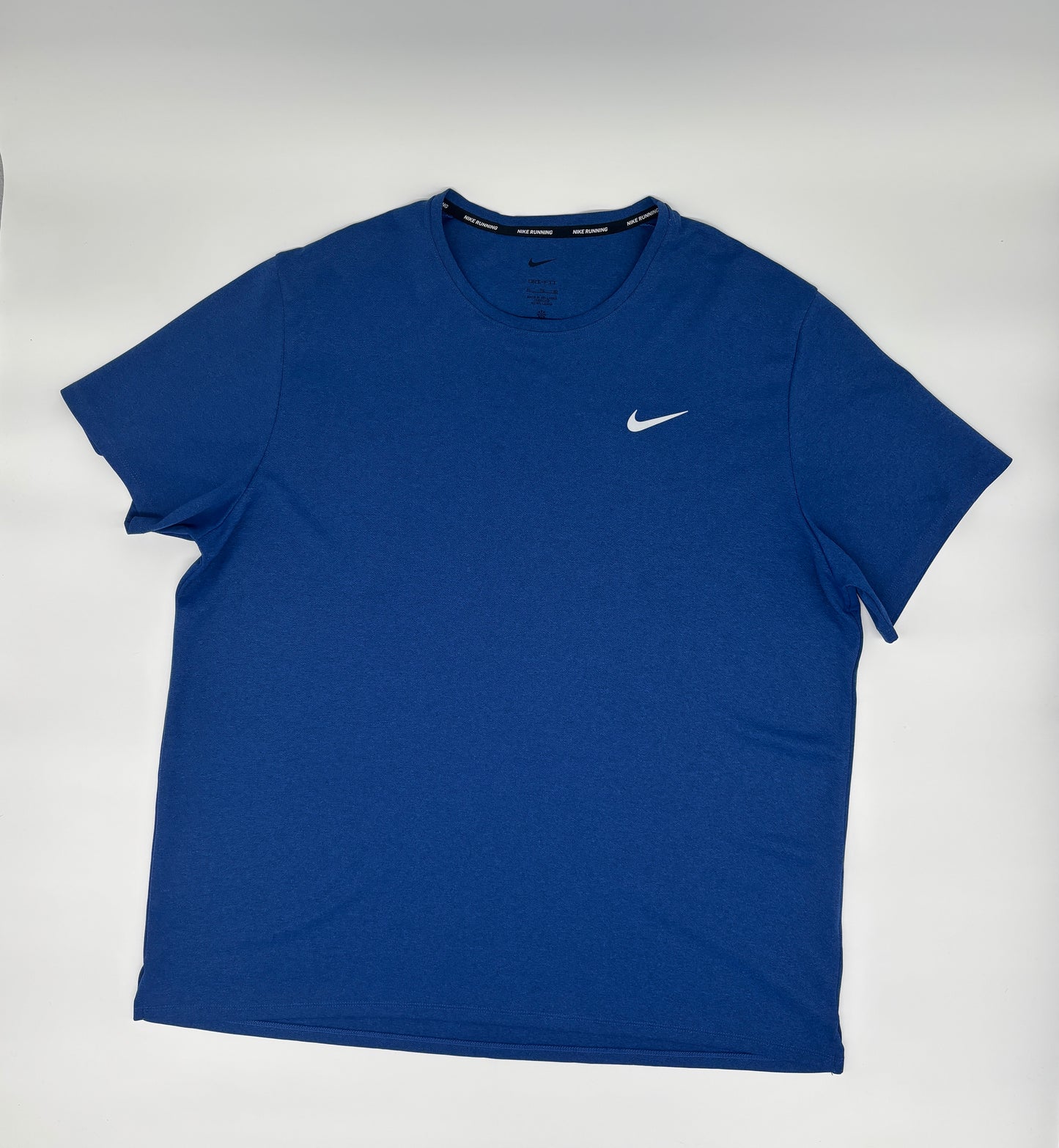 NIKE T-SHIRT