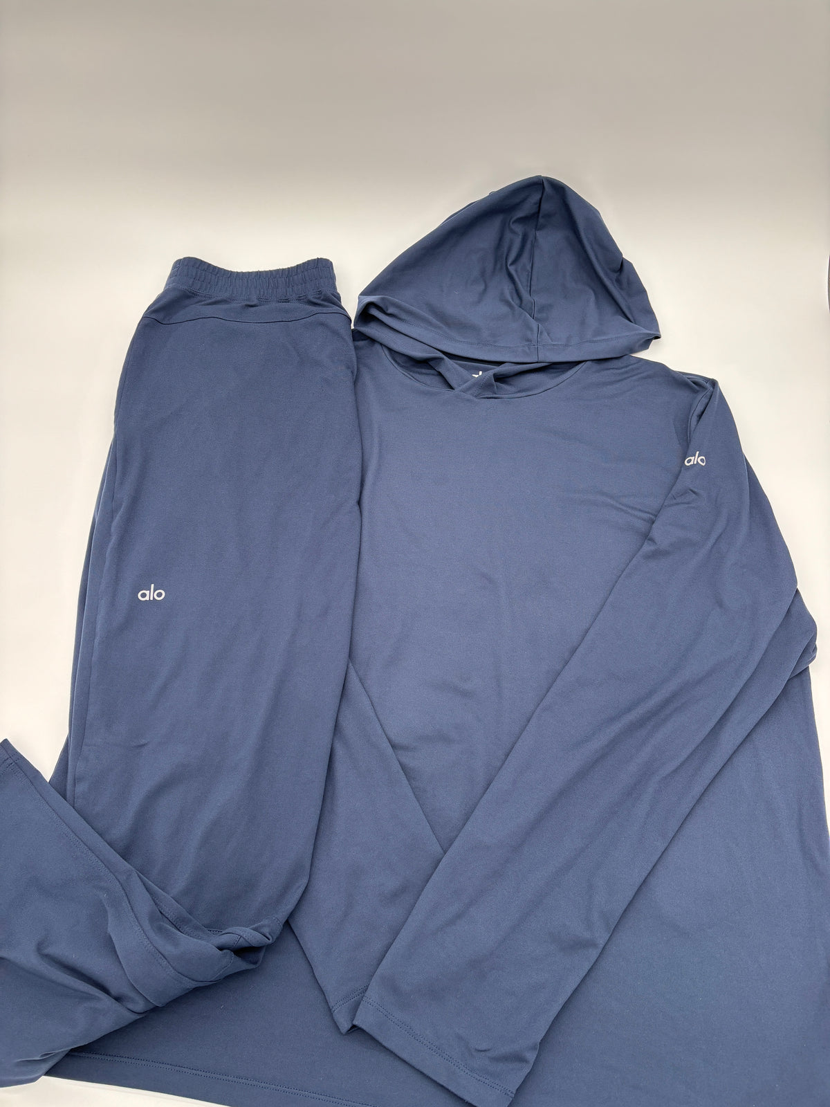 ALO TRACKSUIT