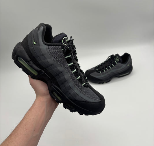 AIR MAX 95 “VAPOR GREEN”