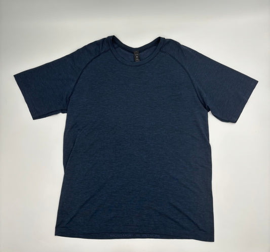 LULULEMON T-SHIRT