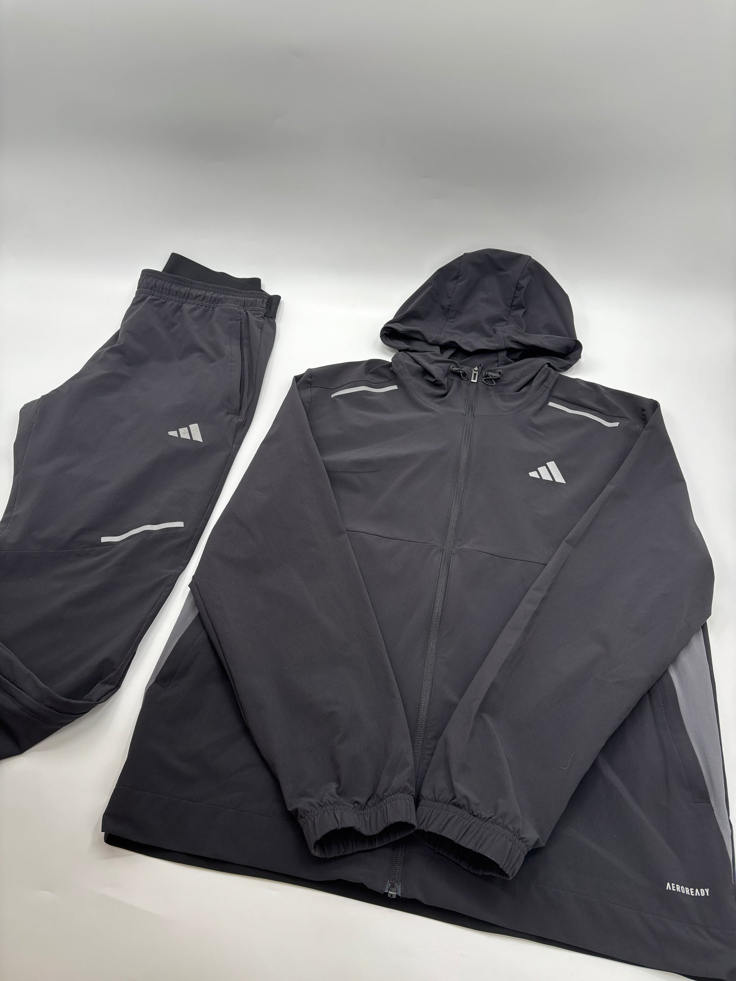 ADIDAS TRACKSUIT