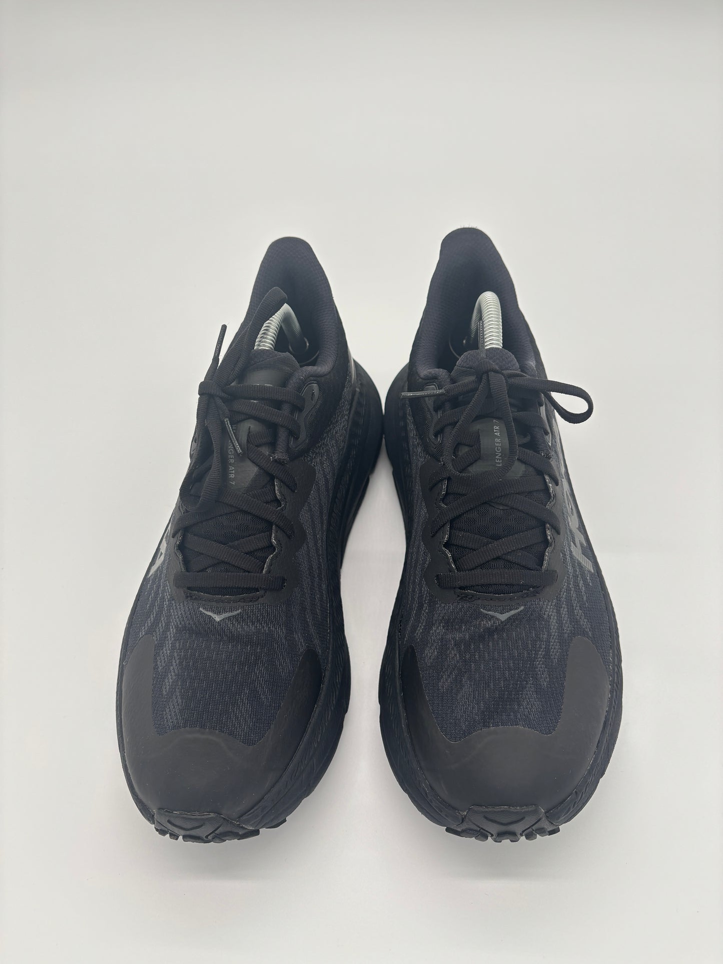 HOKA TRAINERS