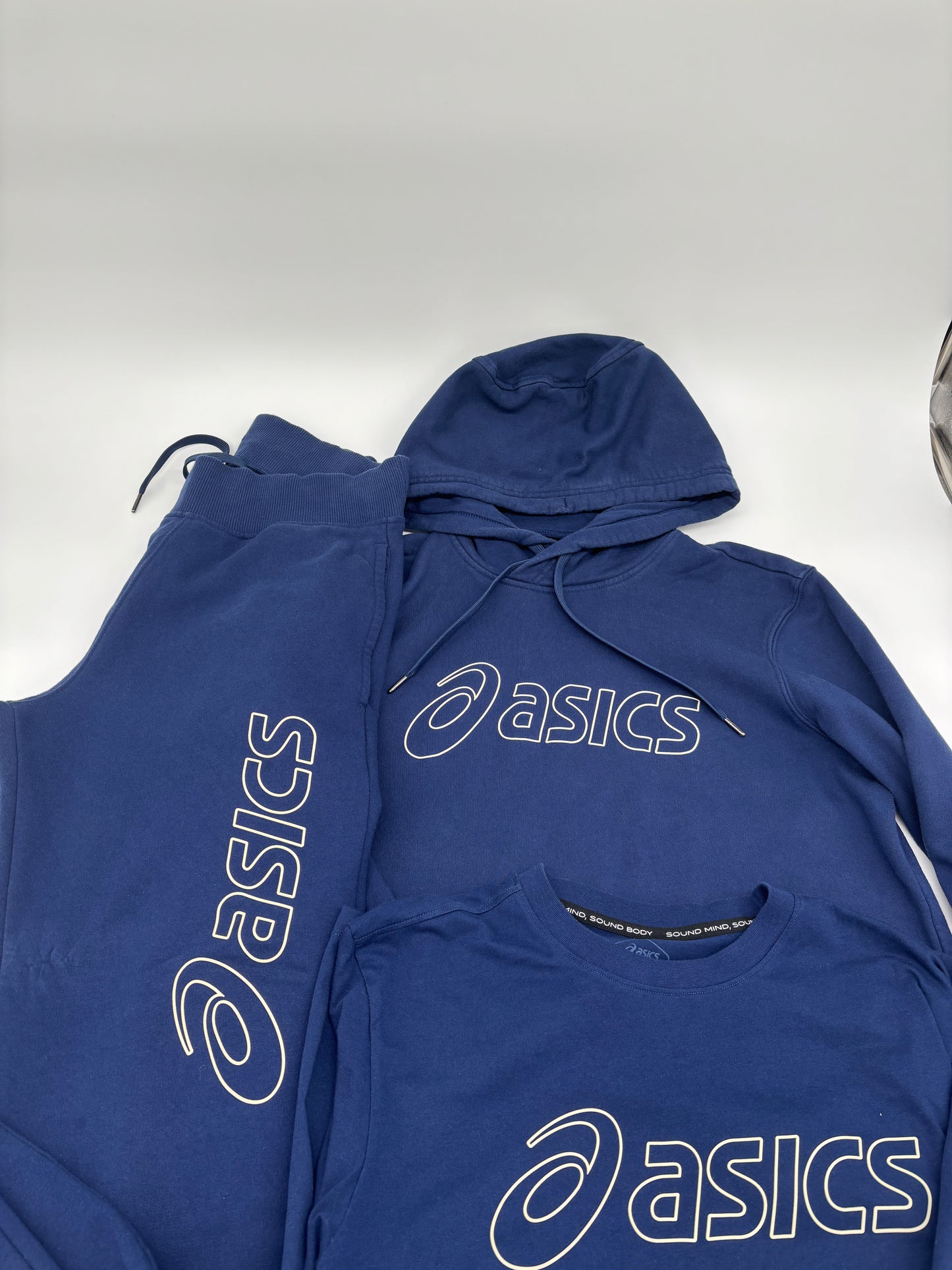 ASICS TRACKSUIT