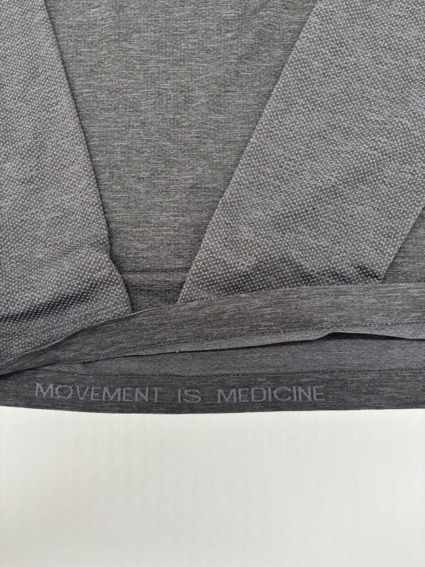 LULULEMON HALF ZIP