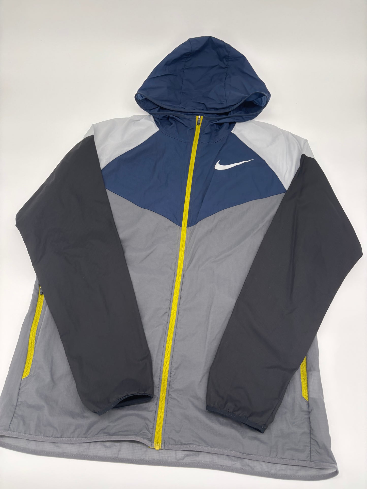 NIKE JACKET