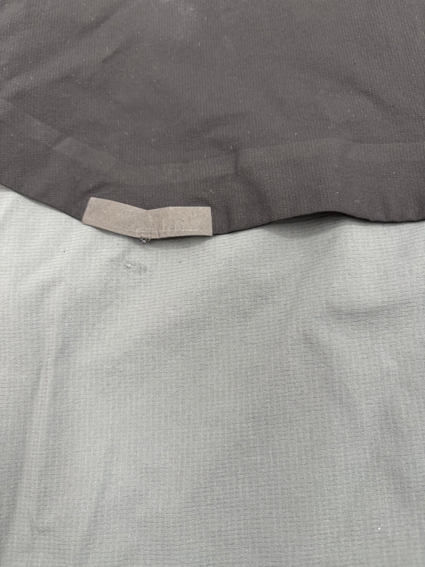 ON RUNNING TRACKSUIT