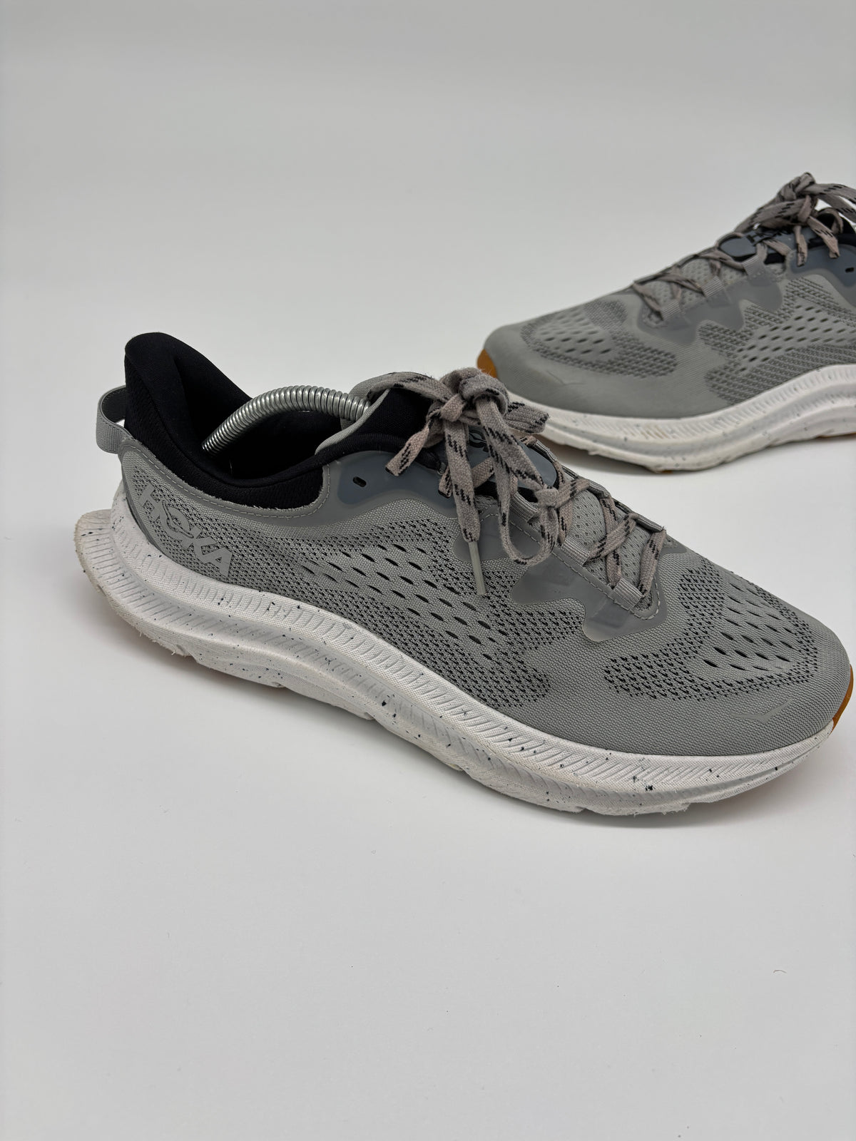 HOKA TRAINERS