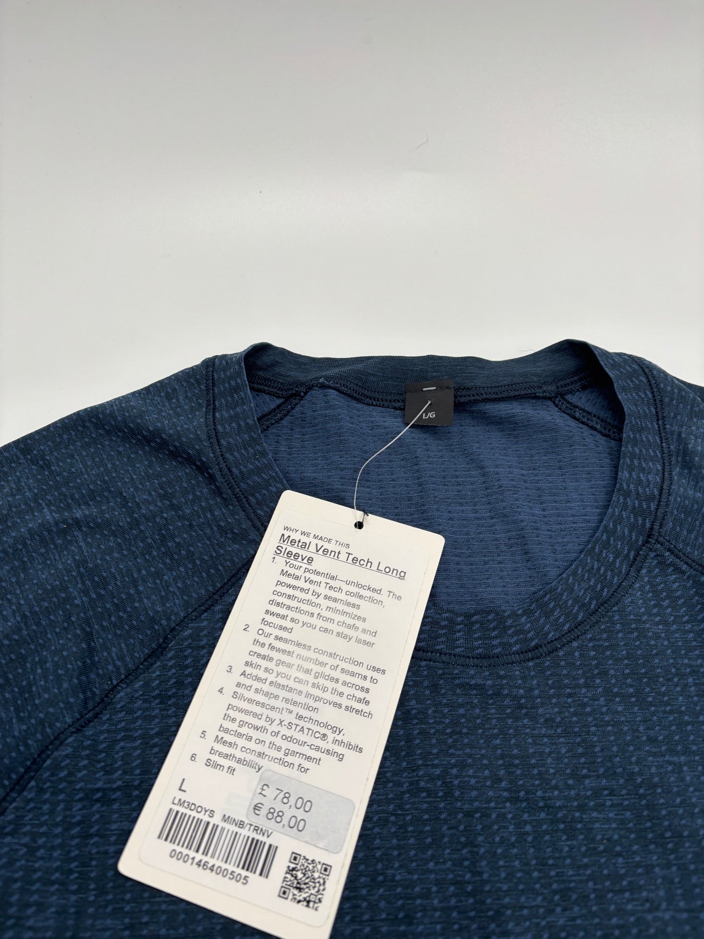 LULULEMON LONG SLEEVED SHIRT