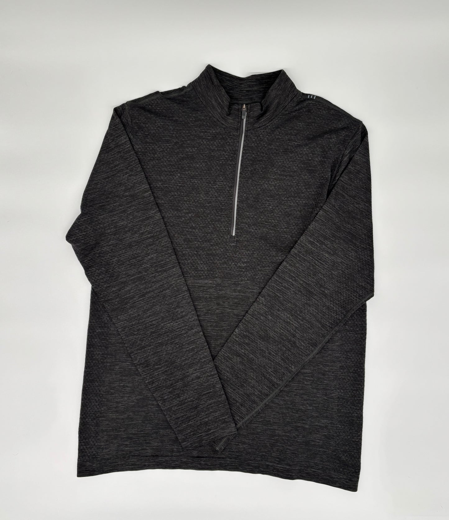 LULULEMON HALF ZIP