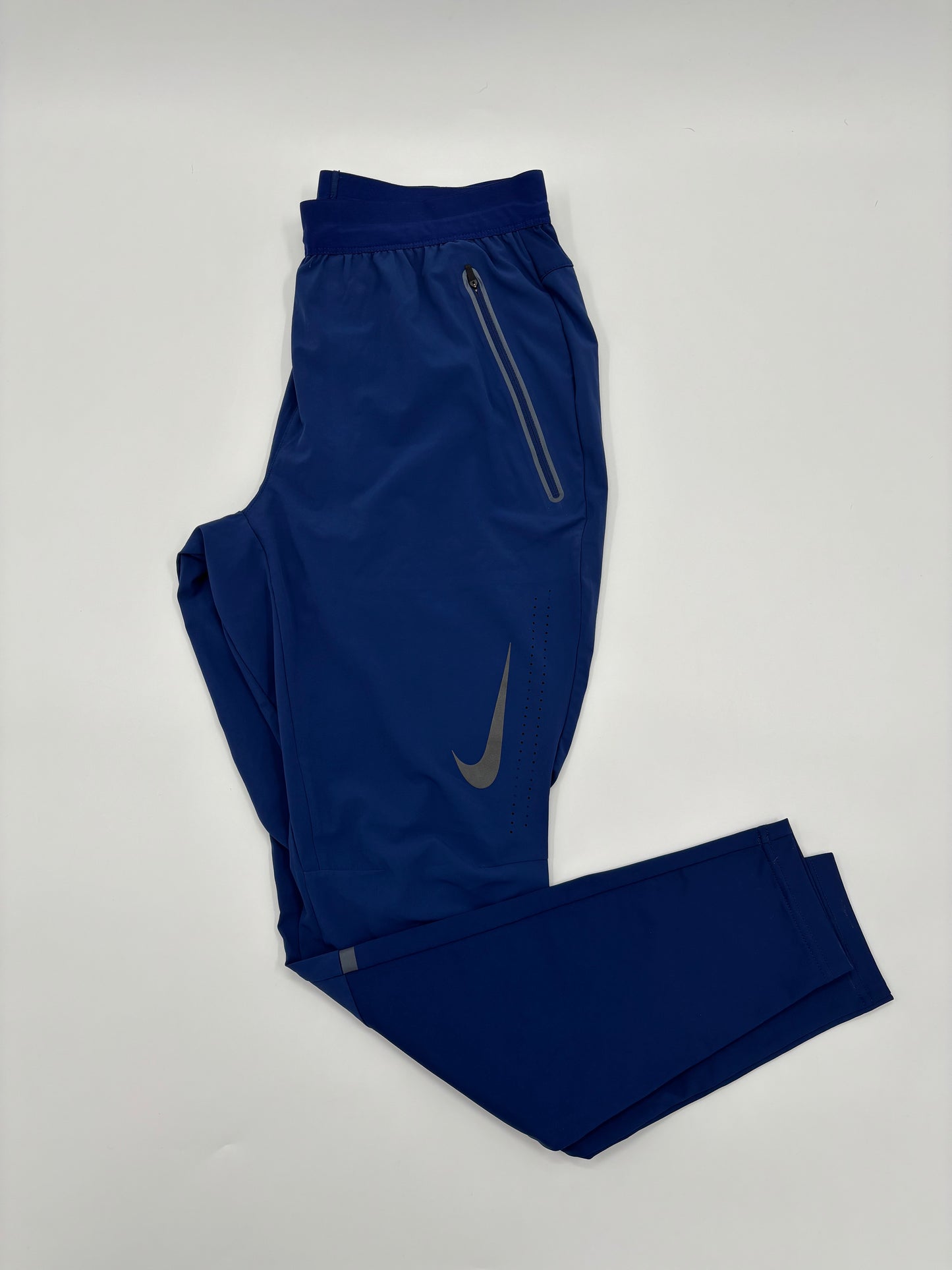 NIKE SWIFT PANTS